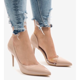 Růžově lakované asymetrické podpatky GH11541 růžový 1