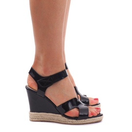 Sandály na klínu 5H5670 Black černá 1