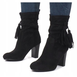 Isabelle Black Fringed Booties černá 1