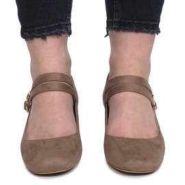 Béžové lodičky na sloupku Tamara béžový 2 Béžové lodičky na sloupku Tamara béžový 2