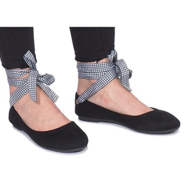 Černé balerínky s mašlí od Acro černý 2