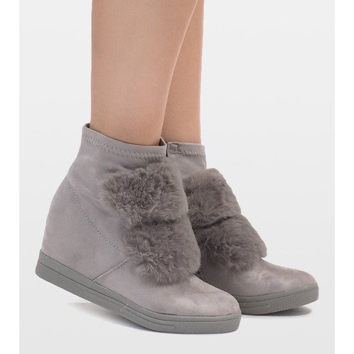 Šedé izolované tenisky H6503A-26 šedá 1 Šedé izolované tenisky H6503A-26 šedá 1