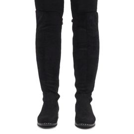 Černé semišové boty s cvočky H305 černý 2