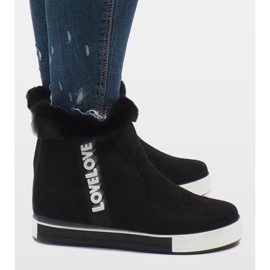 Černé semišové kozačky lemované kožešinou NB252P-1 černá 2 Černé semišové kozačky lemované kožešinou NB252P-1 černá 2