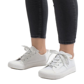 Bílé třpytivé tenisky BOK-1138 bílý 1