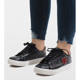 Černé tenisky srdce G-115 černý 1