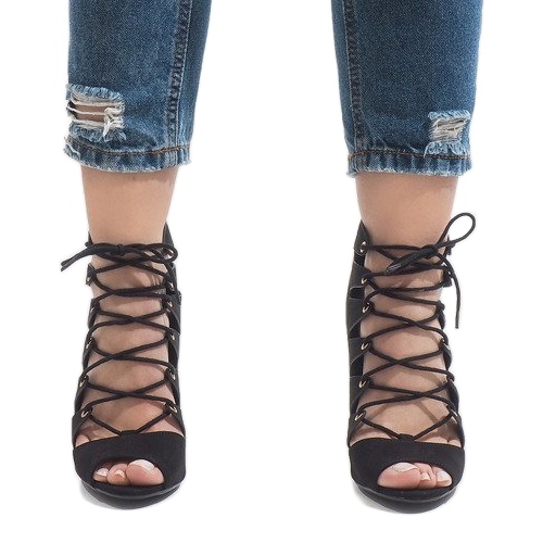 Černé otevřené kozačky na vysokém podpatku 9095-83A černá 2 Černé otevřené kozačky na vysokém podpatku 9095-83A černá 2