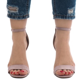 Fialové semišové sandály na vysokém podpatku SY-31P fialový 2