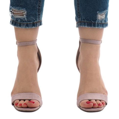 Fialové semišové sandály na vysokém podpatku SY-31P fialový 2