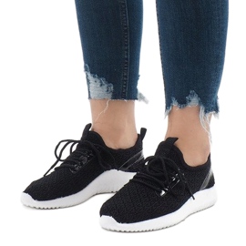 Černá síťovaná sportovní obuv G8347-1 1 Černá síťovaná sportovní obuv G8347-1 1