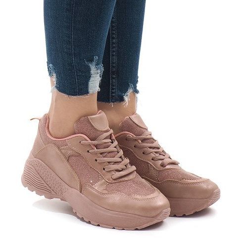 Růžová sportovní obuv BY-080 růžový 1