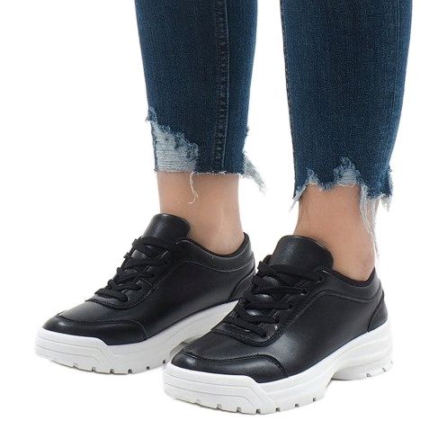 Černé sportovní boty 6255 černá 1