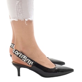 Černé lodičky na podpatku HD-28 černá 1