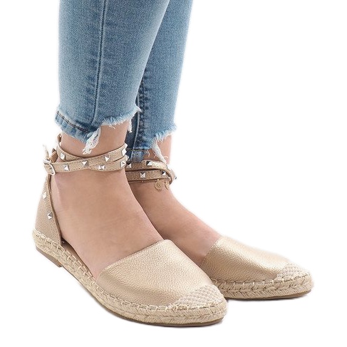 Zlaté espadrilky se sponou TH-155 zlatý 2 Zlaté espadrilky se sponou TH-155 zlatý 2
