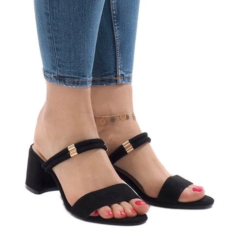 Černé vysoké podpatky M806 černý 2