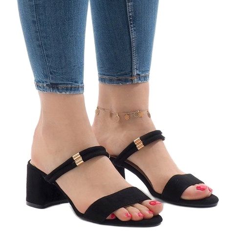 Černé vysoké podpatky M806 černá 1