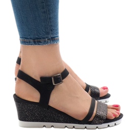 Černé sandály na platformě Y-8217 černý 1
