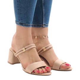 Béžové vysoké podpatky M806 béžový 1