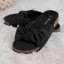 Bona Semišové pantofle s mašlí černá 2