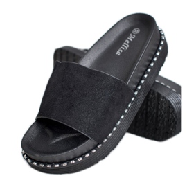 Melisa Sandály na klínku černý 1