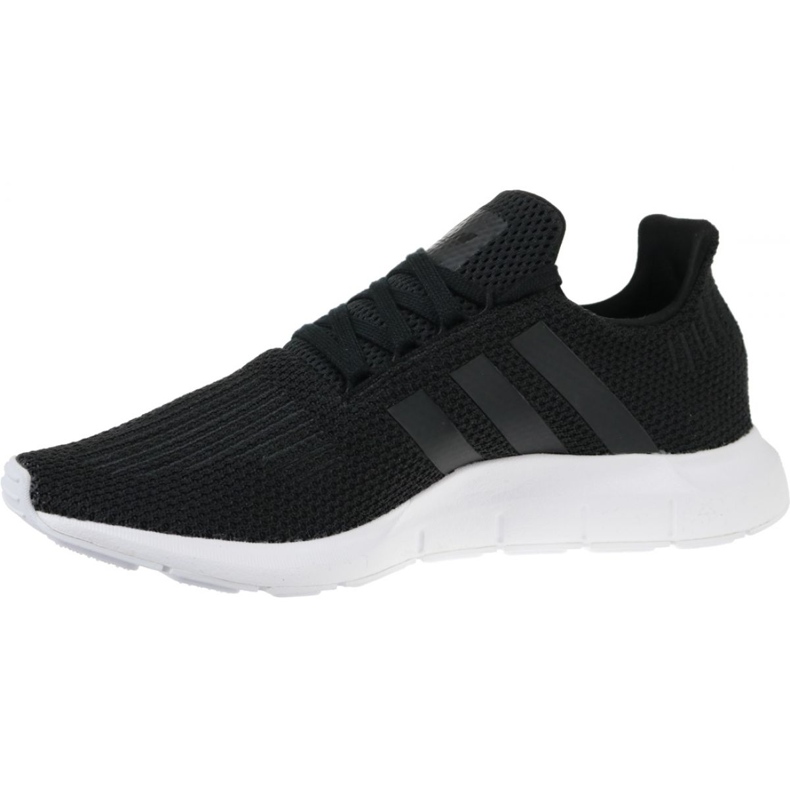 Boty adidas Swift Run M B37726 černý 1