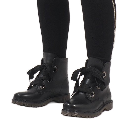 Kayla Shoes Černé šněrovací boty PF276 černý 1