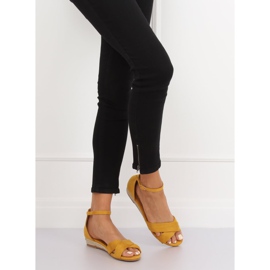 Žluté espadrilové sandály 9R121 žluté žlutá 1