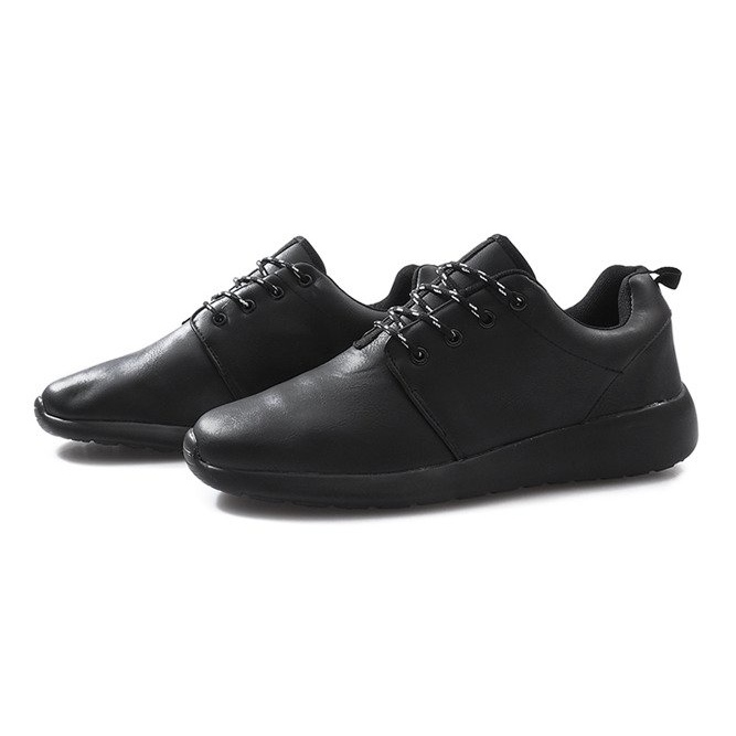 Černá sportovní obuv Roshe černý 1