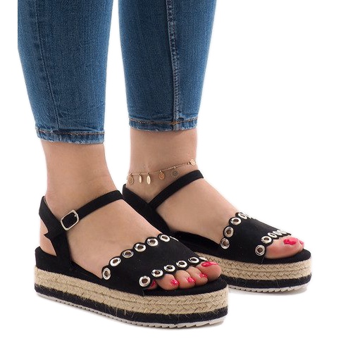 Černé sandály na platformě 99-46 černá 1