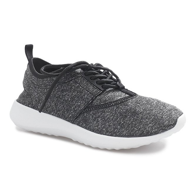 Černá sportovní obuv Morena 1