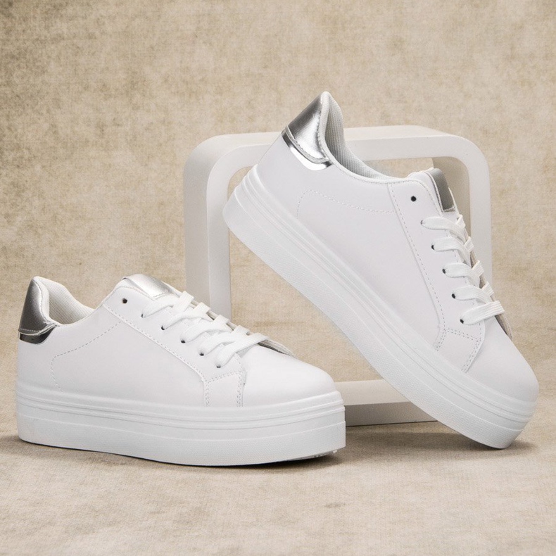 SHELOVET Módní sportovní obuv bílý 2