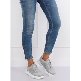 Šedá sportovní obuv G-200 1