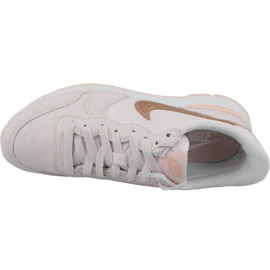 Boty Nike Internationalist Premium W 828404-604 bílý 2