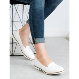 SHELOVET Bílí páni bílý 1