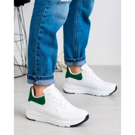 SHELOVET Bílé tenisky bílý 2 SHELOVET Bílé tenisky bílý 2