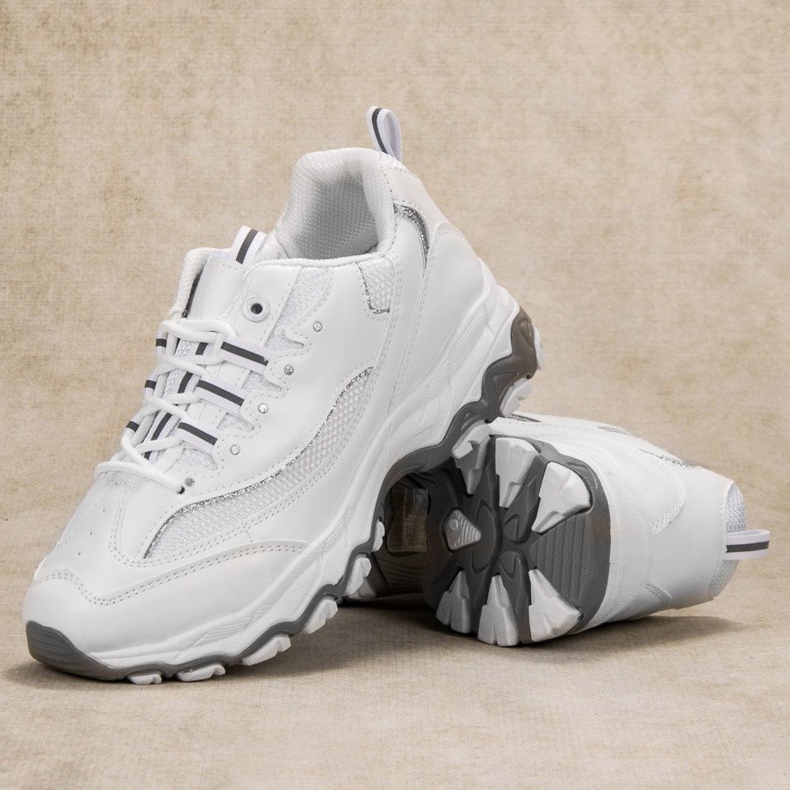 SHELOVET Pohodlná sportovní obuv bílý 2