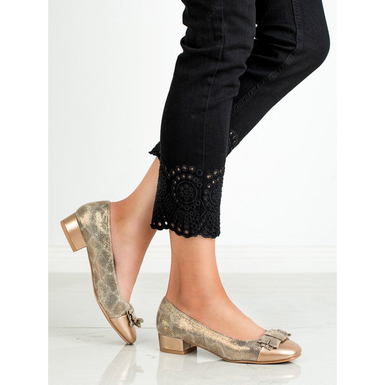 Kylie Lodičky na plochém podpatku žlutá 1