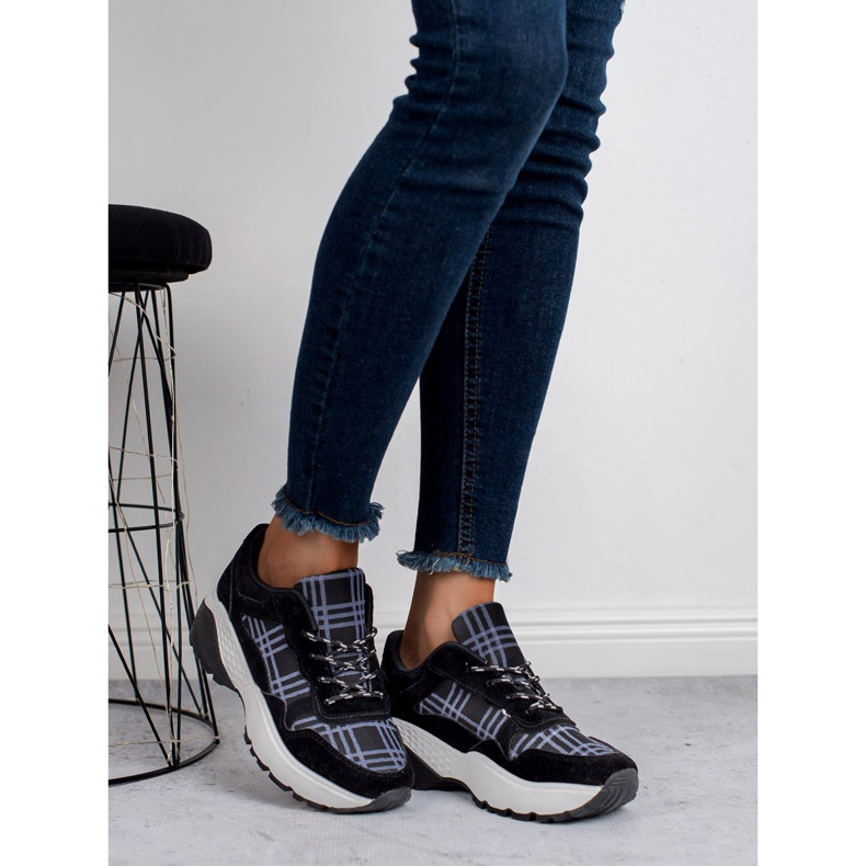 SHELOVET Černé tenisky černý 1