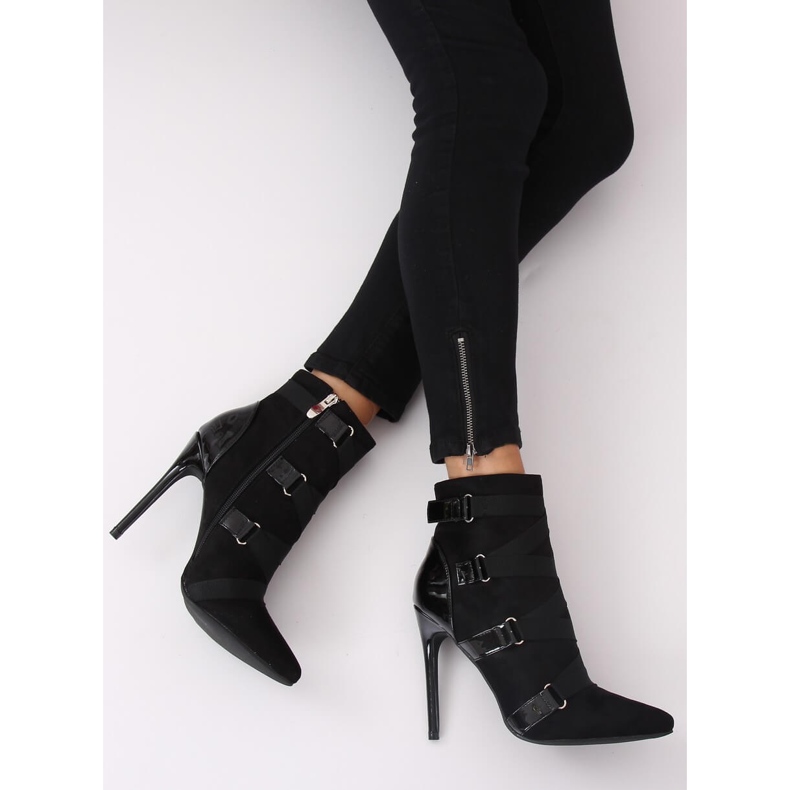 Černé boty na čepu černé BKKX1150 černé černá 2