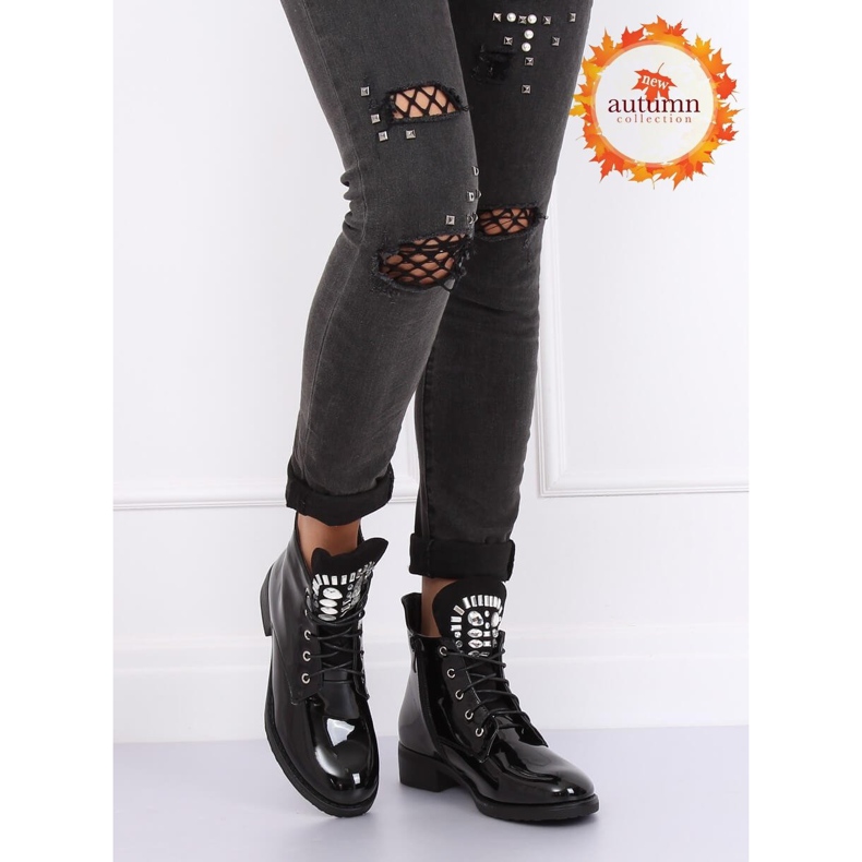 Černé lakované dámské boty NC866 Black černá 1