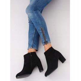 Klasické černé kozačky na vysokém podpatku A6801 Black černá 2 Klasické černé kozačky na vysokém podpatku A6801 Black černá 2