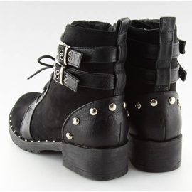 Černé šněrovací boty L3382 Black černá 4