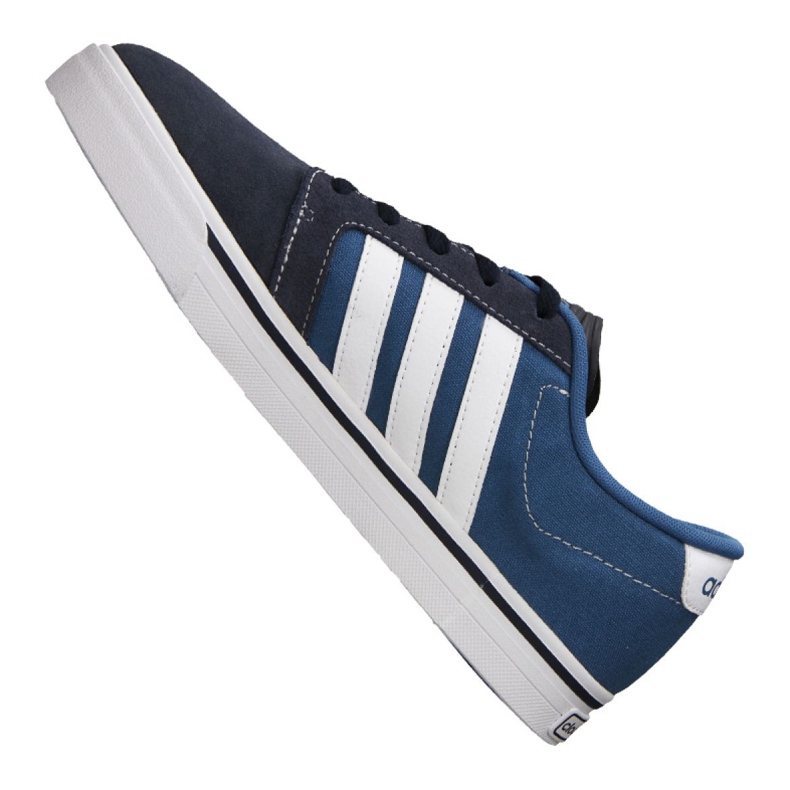 Boty Adidas Cloudfoam Super Skate M AW3895 bílý námořnická modř modrý 1