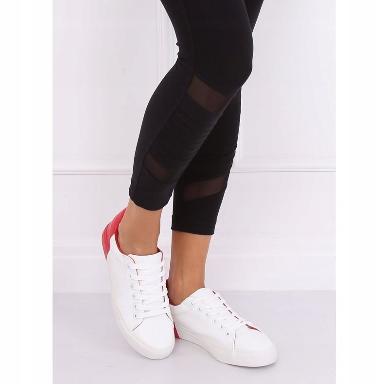 Dámské tenisky bílé a červené A88-29 W-RED bílý 1