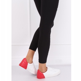 Dámské tenisky bílé a červené A88-29 W-RED bílý 2