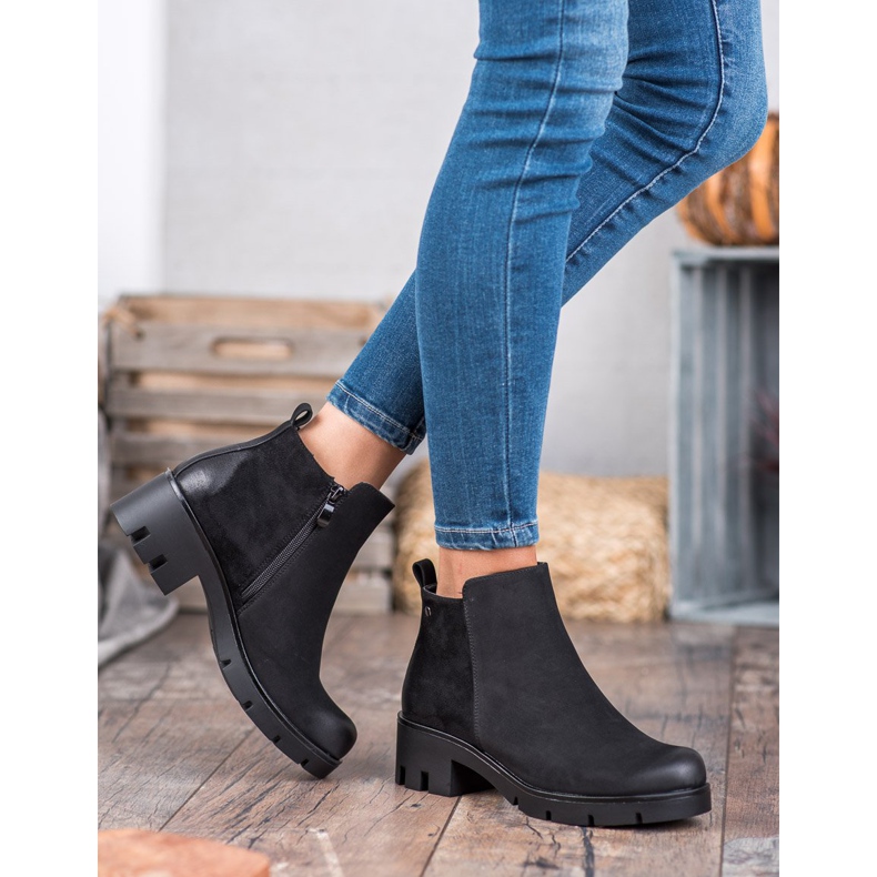 Pohodlné kozačky VINCEZA na vysokém podpatku černá 2