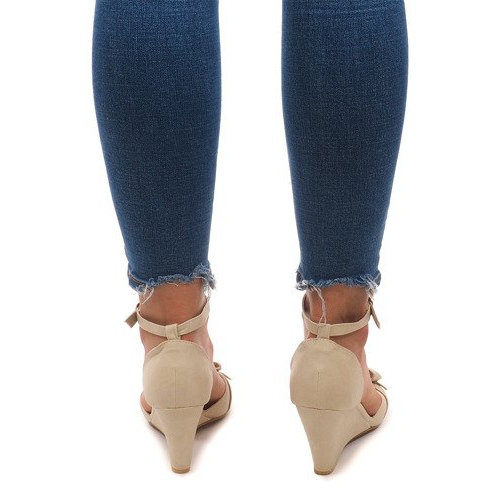 Sandály na klínku F1-43 Beige béžový 2