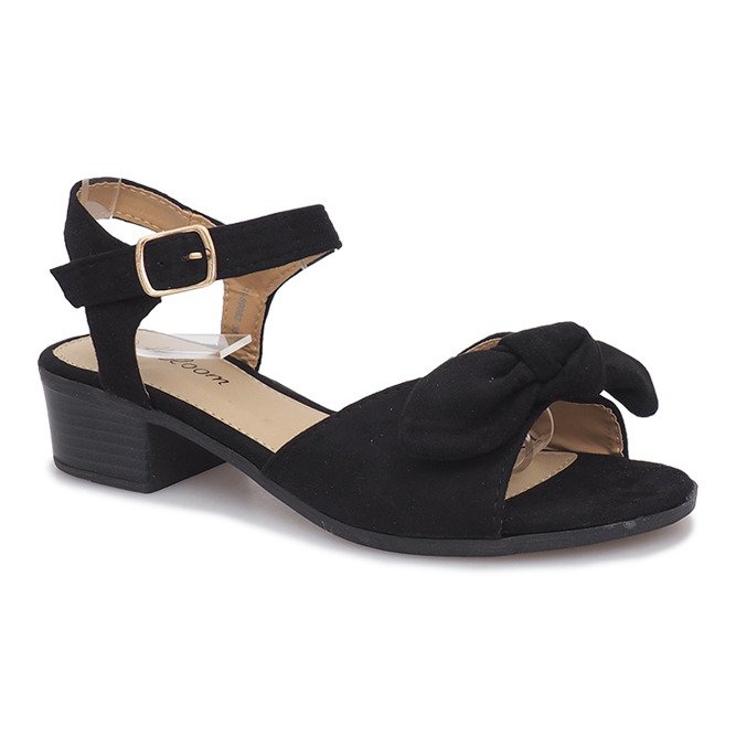 Černé sandály na vysokém podpatku od Noemia černá 1