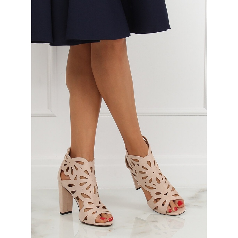 Béžové prolamované boty AT-0657-L Nude II-GAT béžový 1