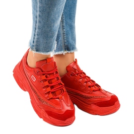 Červená trendy dámská sportovní obuv C3 červený 1